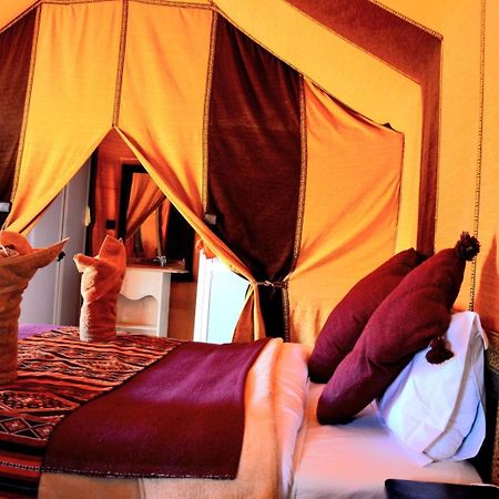 Elegant Luxury Camp Merzouga Exterior photo