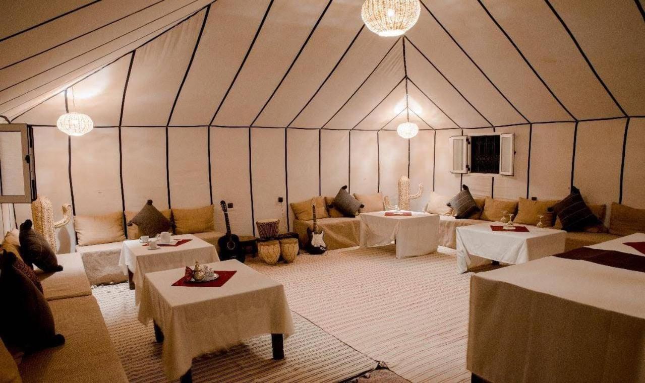 Elegant Luxury Camp Merzouga Exterior photo
