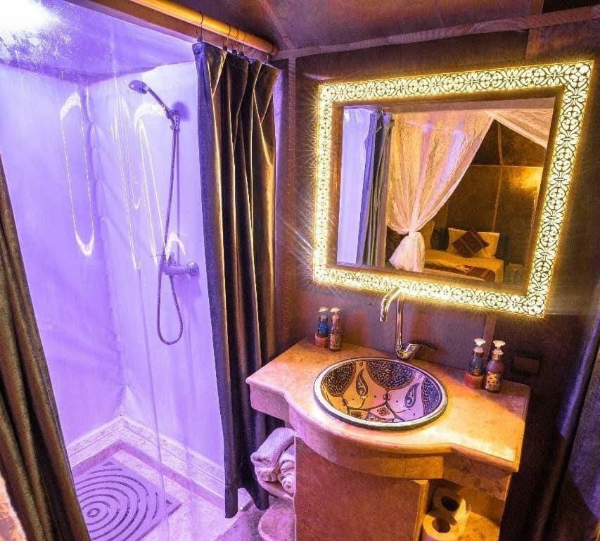 Elegant Luxury Camp Merzouga Exterior photo